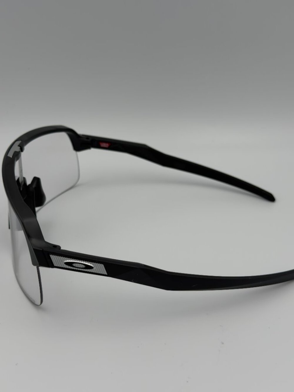 Oakley Sutro Lite OO9463-4539 Photochromic Matte Carbon Sunglasses NEW - Picture 3 of 9